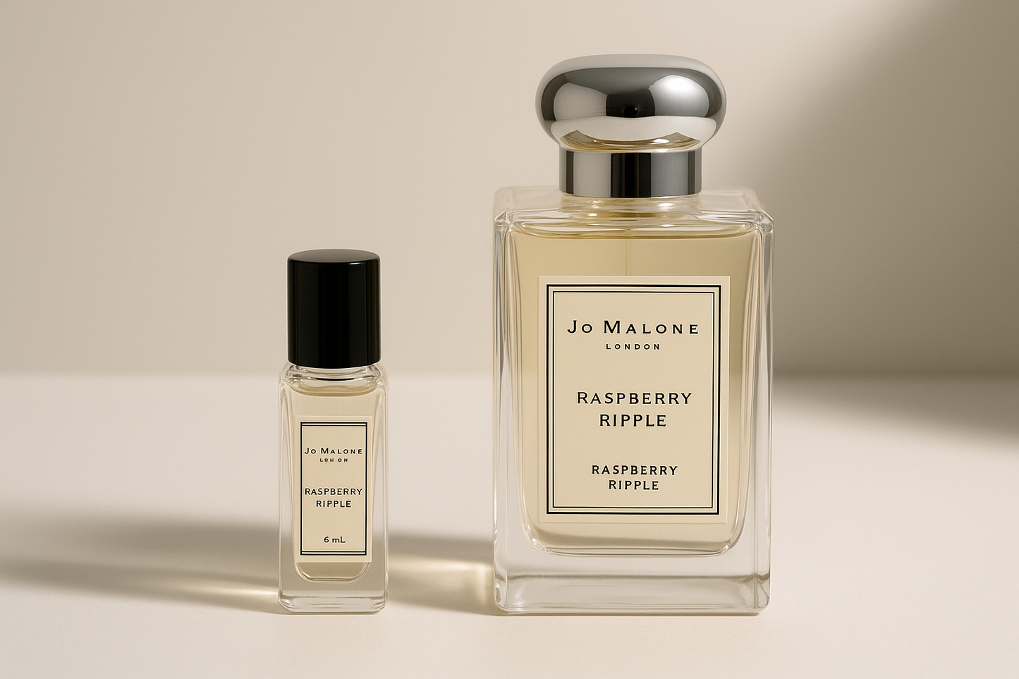 Jo Malone Raspberry Ripple 6ml 香水样品与 100ml 瓶装 Jo Malone Raspberry Ripple 香水放在一起