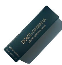 Dolce & Gabbana 丝绒东方麝香 1.5 毫升 0.05 液量盎司盎司Dolce & Gabbana 天鹅绒东方麝香 1.5 毫升 0.05 液体盎司盎司Dolce & Gabbana 的 hivatalos parfüm minta 天鹅绒东方麝香 1.5 毫升 0.05 液量瓶盎司杜嘉班纳 (Dolce & Gabbana) 天鹅绒东方麝香香水 1.5 毫升 0.05 液量盎司盎司 官方香水样品, Mostră oficială de parfum Velvet Oriental
